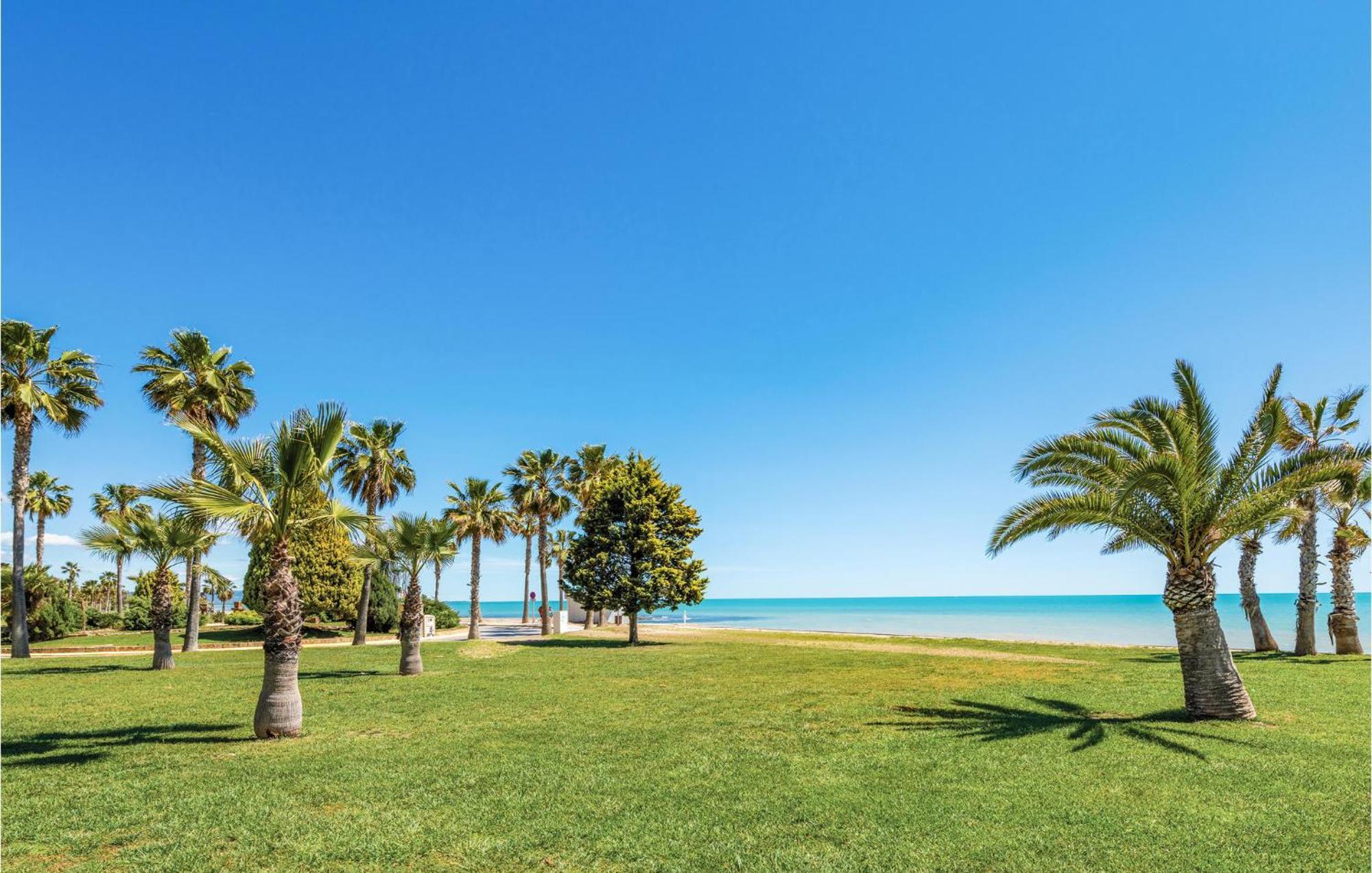 Beautiful Apartment In Oropesa Del Mar With Wifi Luaran gambar
